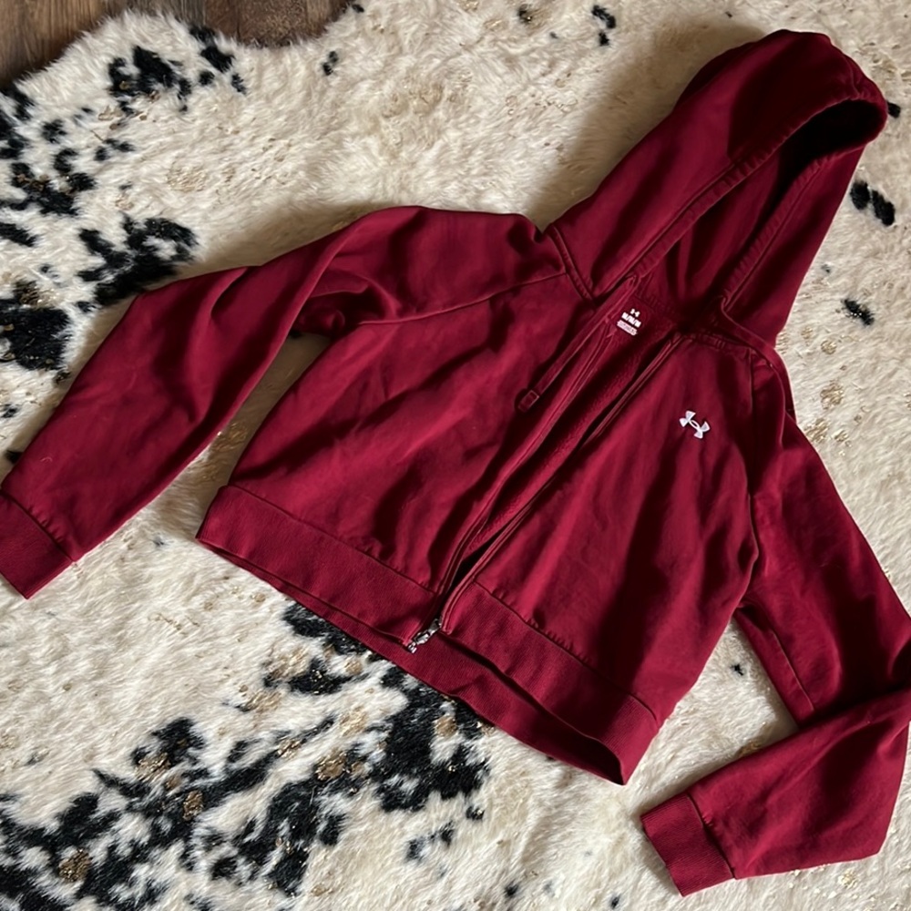 Under Armour cropped Red Hoodie